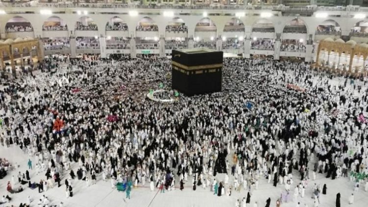 প্রতিদিন ওমরাহ পালন করছেন ২ লক্ষাধিক মুসল্লি