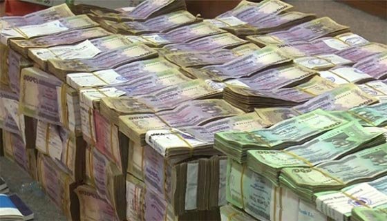 টাকার মান আরও ১ টাকা ৬০ পয়সা কমলো