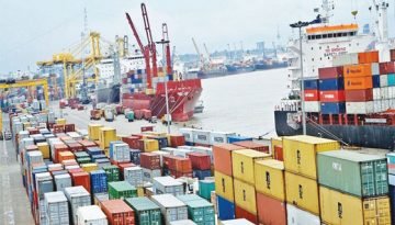 চট্টগ্রাম বন্দরে পড়ে থাকা বিপুলসংখ্যক কনটেইনারের পণ্য ধ্বংসের উদ্যোগ