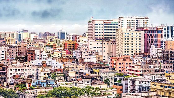 অভিজাত আবাসিক এলাকায় ছড়িয়ে পড়ছে নানা বাণিজ্যিক প্রতিষ্ঠান