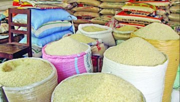 পর্যাপ্ত মজুদেও অসাধু ব্যবসায়ীদের জন্যে কাটছে না চালের বাজারে অস্থিরতা