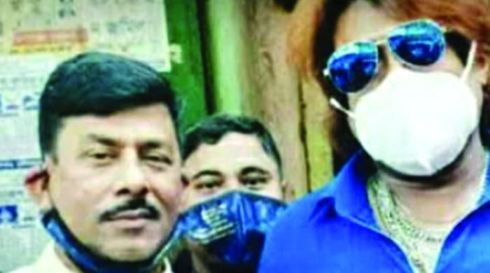      ———  অপারেশন ডেভিল হান্ট   আজমেরী ওসমানের ঘনিষ্ঠ কর্মী পললাশকে কারাগারে প্রেরণ