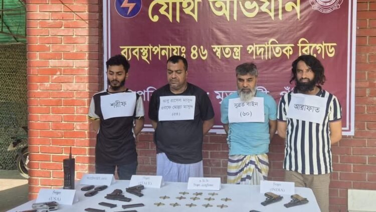 সেনাবাহিনীর অভিযানে অস্ত্র ও গুলিসহ শীর্ষ সন্ত্রাসী সুব্রত বাইন ও মোল্লা মাসুদসহ গ্রেফতার ৪