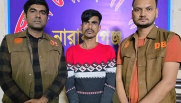 নারায়ণগঞ্জ জেলা গোয়েন্দা শাখার হাতে, চোরাই স্বর্ণালংকার উদ্ধারসহ এক জন পেশাদার চোর গ্রেফতার