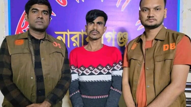 নারায়ণগঞ্জ জেলা গোয়েন্দা শাখার হাতে, চোরাই স্বর্ণালংকার উদ্ধারসহ এক জন পেশাদার চোর গ্রেফতার